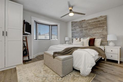 Photo 21 at 3 Palomino Drive, Bridlewood, Kanata