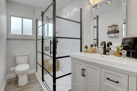 Photo 25 at 3 Palomino Drive, Bridlewood, Kanata