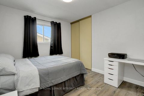 Photo 26 at 3 Palomino Drive, Bridlewood, Kanata