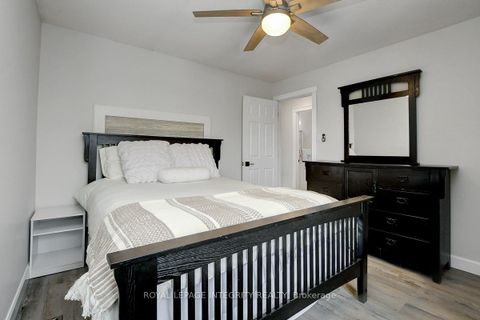 Photo 30 at 3 Palomino Drive, Bridlewood, Kanata