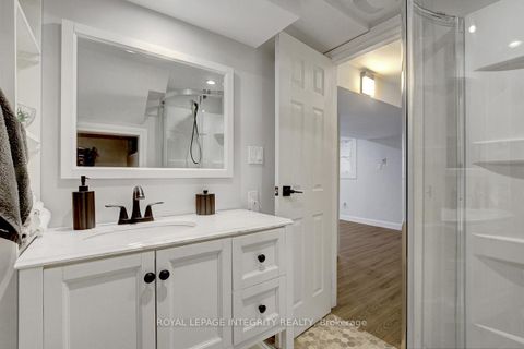 Photo 40 at 3 Palomino Drive, Bridlewood, Kanata