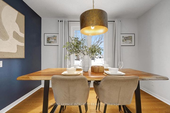 Photo 22 at 318 Dalehurst Drive, Nepean (Tanglewood), Ottawa