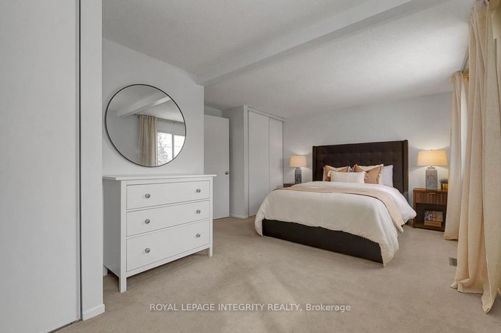 Photo 26 at 318 Dalehurst Drive, Nepean (Tanglewood), Ottawa