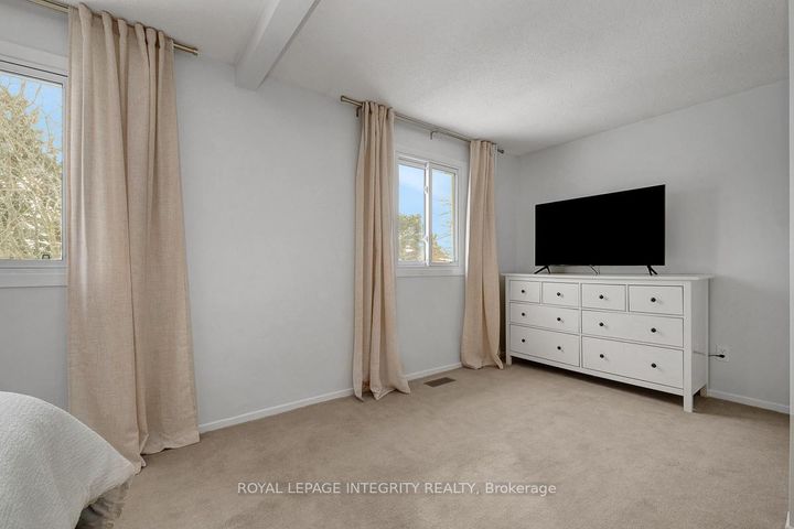 Photo 27 at 318 Dalehurst Drive, Nepean (Tanglewood), Ottawa