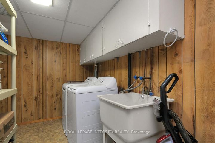 Photo 36 at 318 Dalehurst Drive, Nepean (Tanglewood), Ottawa