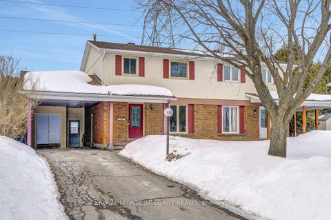 Photo 1 at 318 Dalehurst Drive, Nepean (Tanglewood), Ottawa