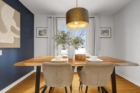 Photo 22 at 318 Dalehurst Drive, Nepean (Tanglewood), Ottawa