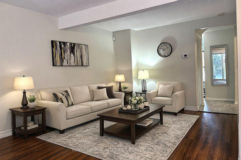 Photo 6 at 36 - 1867 Simard Drive, Chateauneuf, Orleans