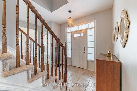 Photo 2 at 601 Rosehill Avenue, Stittsville (North), Stittsville