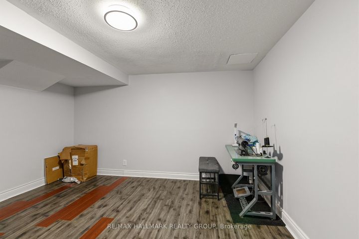 Photo 31 at 340 Stoneway Drive, Nepean (Barrhaven East), Ottawa