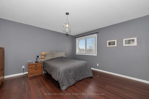 Photo 13 at 59 Birchbank Crescent, Bridlewood, Kanata