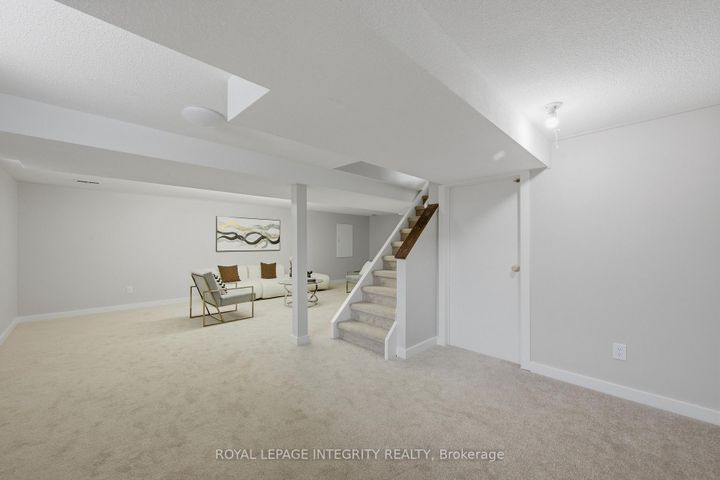 Photo 37 at 8 Smugglers Court, Nepean (Arlington Woods), Ottawa