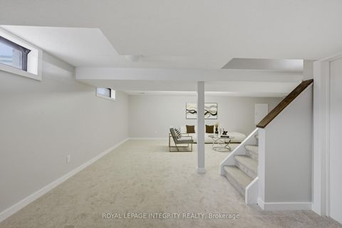 Photo 36 at 8 Smugglers Court, Nepean (Arlington Woods), Ottawa