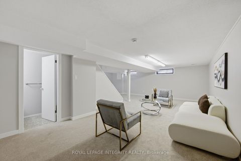 Photo 40 at 8 Smugglers Court, Nepean (Arlington Woods), Ottawa