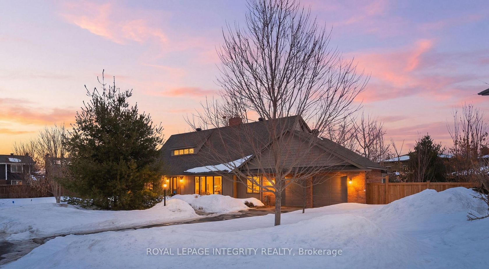 8 Smugglers Court, Nepean (Arlington Woods), Ottawa 