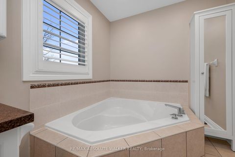 Photo 21 at 1662 Frenette Street, Fallingbrook/Gardenway South, Orleans