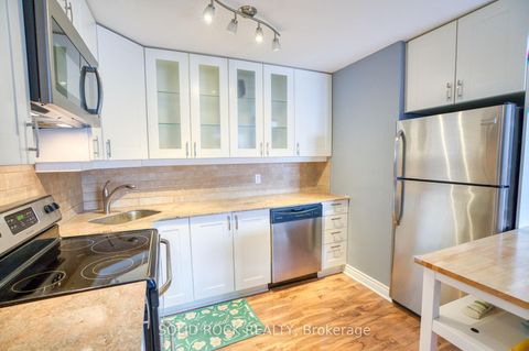 Photo 8 at 1907 - 475 Laurier Avenue W, Ottawa Centre