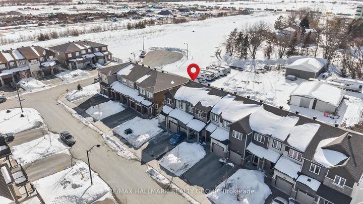 Photo 29 at 562 Clemency Crescent, Nepean (Heritage Park), Ottawa