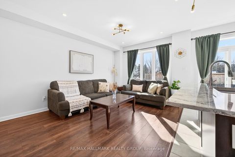 Photo 6 at 562 Clemency Crescent, Nepean (Heritage Park), Ottawa