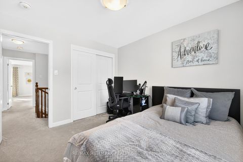 Photo 20 at 562 Clemency Crescent, Nepean (Heritage Park), Ottawa