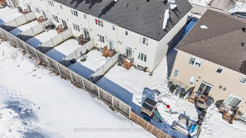 Photo 27 at 562 Clemency Crescent, Nepean (Heritage Park), Ottawa