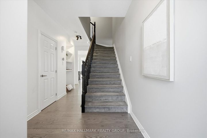 Photo 2 at 130 Umbra Place, Nepean (Half Moon Bay), Ottawa