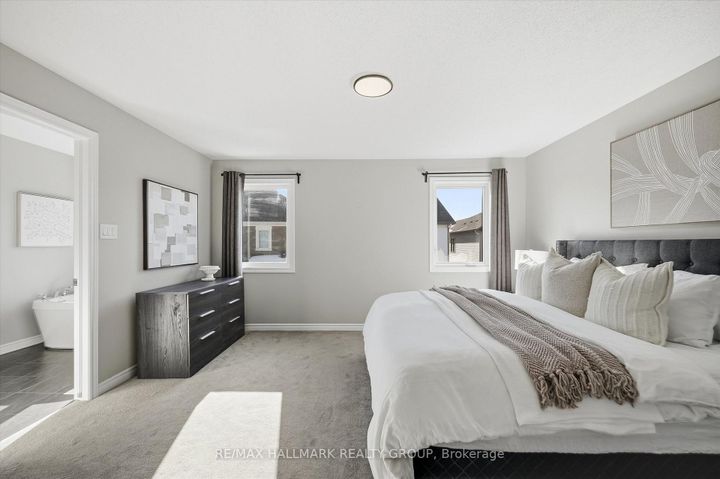 Photo 14 at 130 Umbra Place, Nepean (Half Moon Bay), Ottawa