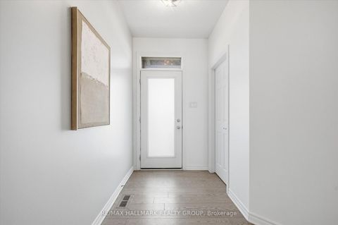Photo 1 at 130 Umbra Place, Nepean (Half Moon Bay), Ottawa