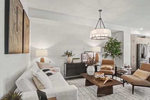 Photo 2 at 1126 Spoor Street, Rural Kanata (Central), Kanata