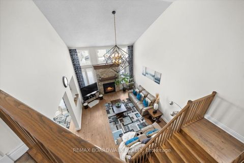 Photo 26 at 330 Bobolink Ridge, Emerald Meadows/Trailwest, Kanata