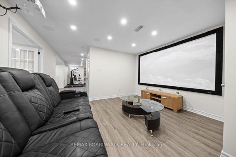 Photo 36 at 330 Bobolink Ridge, Emerald Meadows/Trailwest, Kanata