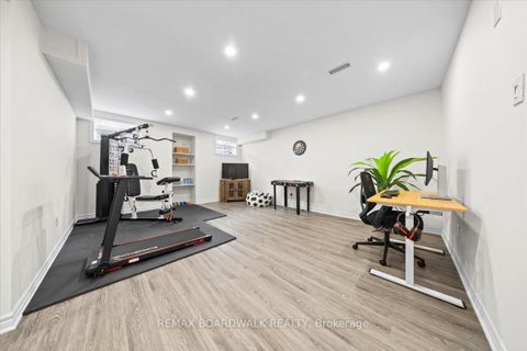 Photo 40 at 330 Bobolink Ridge, Emerald Meadows/Trailwest, Kanata