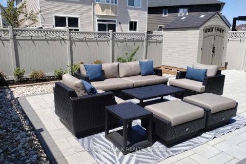 Photo 45 at 330 Bobolink Ridge, Emerald Meadows/Trailwest, Kanata