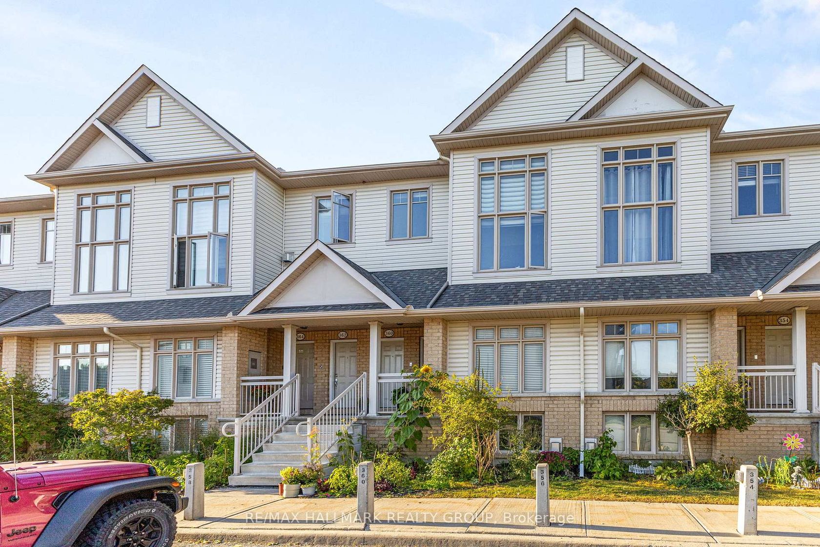 358 Galston Private, Mer Bleue/Bradley Estates/Anderson Park, Orleans 2