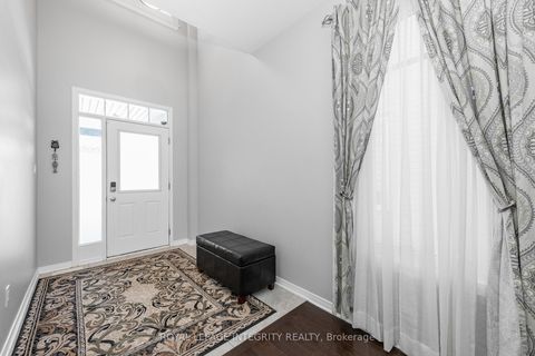 Photo 3 at 528 Rouncey Road, Emerald Meadows/Trailwest, Kanata