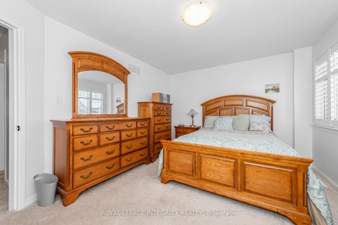 Photo 26 at 528 Rouncey Road, Emerald Meadows/Trailwest, Kanata