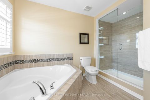 Photo 37 at 528 Rouncey Road, Emerald Meadows/Trailwest, Kanata