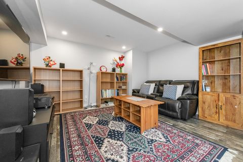 Photo 42 at 528 Rouncey Road, Emerald Meadows/Trailwest, Kanata