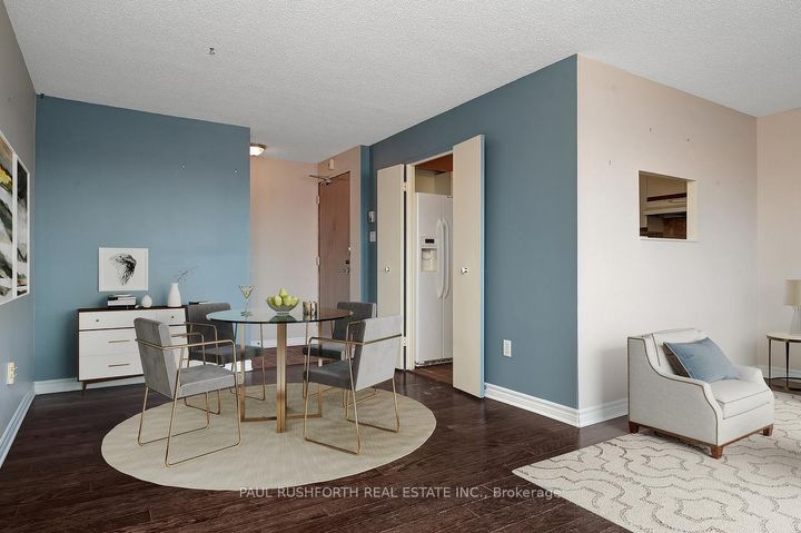 Photo 7 at 518 - 20 Chesterton Drive, Nepean (Borden Farm/Stewart Farm/Carleton Heights/Parkwood Hills), Ottawa