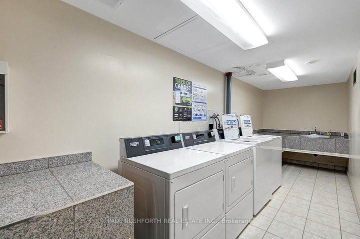 Photo 30 at 518 - 20 Chesterton Drive, Nepean (Borden Farm/Stewart Farm/Carleton Heights/Parkwood Hills), Ottawa