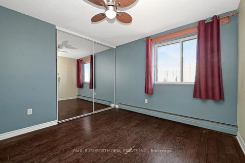 Photo 15 at 518 - 20 Chesterton Drive, Nepean (Borden Farm/Stewart Farm/Carleton Heights/Parkwood Hills), Ottawa