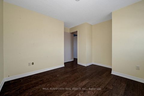 Photo 20 at 518 - 20 Chesterton Drive, Nepean (Borden Farm/Stewart Farm/Carleton Heights/Parkwood Hills), Ottawa