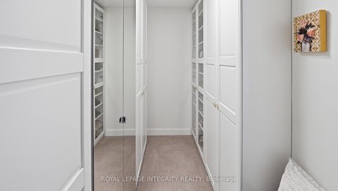 Photo 26 at 20 FARMFIELD Crescent, Emerald Meadows/Trailwest, Kanata