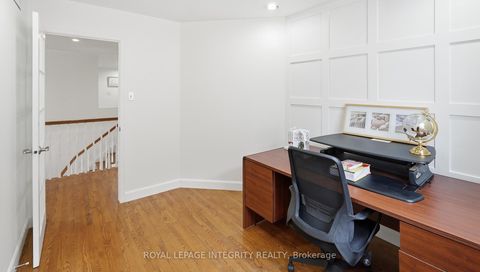 Photo 38 at 20 FARMFIELD Crescent, Emerald Meadows/Trailwest, Kanata