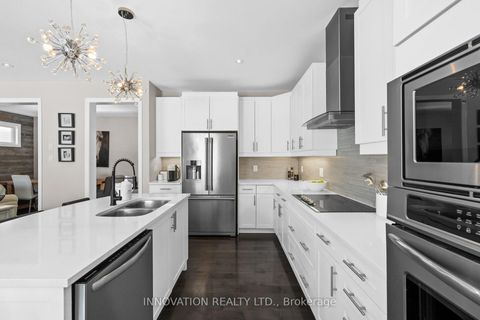 Photo 10 at 304 Eucalyptus Circle, Stittsville (North), Stittsville