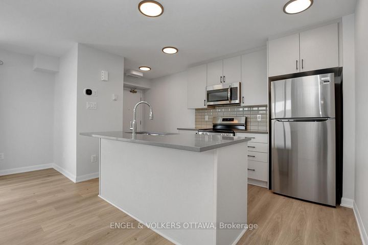 Photo 11 at 12 - 801 Glenroy Gilbert Drive, Nepean (Strandherd), Ottawa