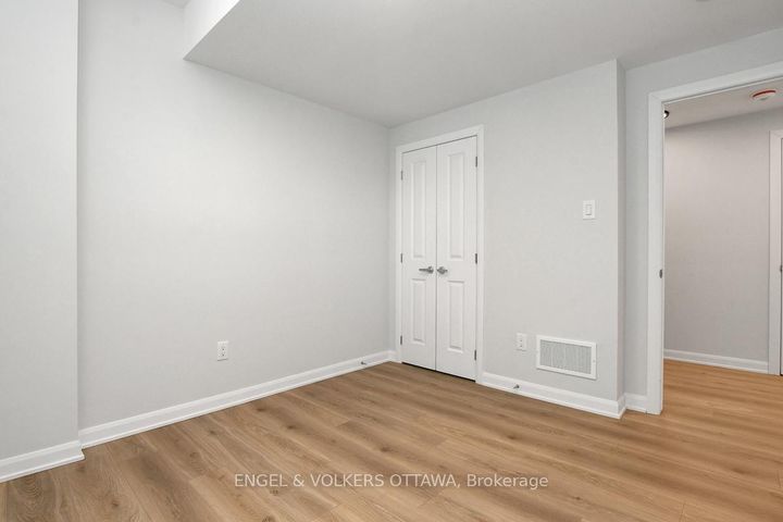 Photo 27 at 12 - 801 Glenroy Gilbert Drive, Nepean (Strandherd), Ottawa
