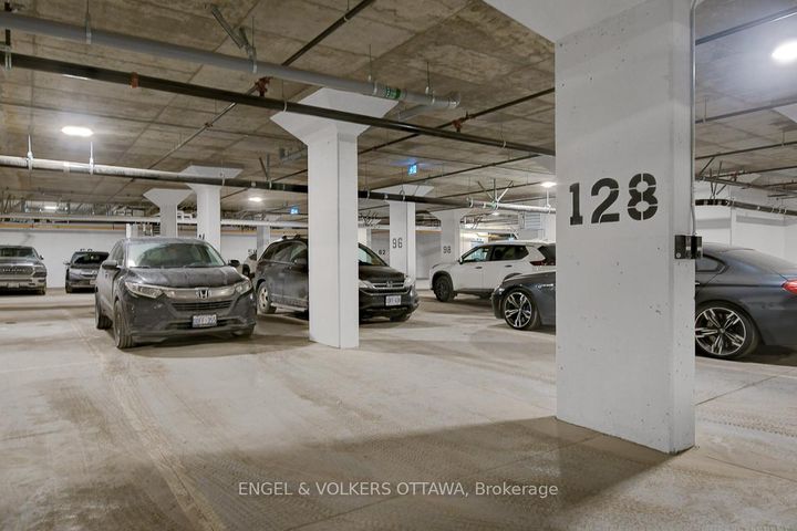 Photo 34 at 12 - 801 Glenroy Gilbert Drive, Nepean (Strandherd), Ottawa