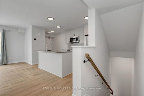 Photo 19 at 12 - 801 Glenroy Gilbert Drive, Nepean (Strandherd), Ottawa