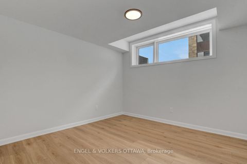 Photo 23 at 12 - 801 Glenroy Gilbert Drive, Nepean (Strandherd), Ottawa